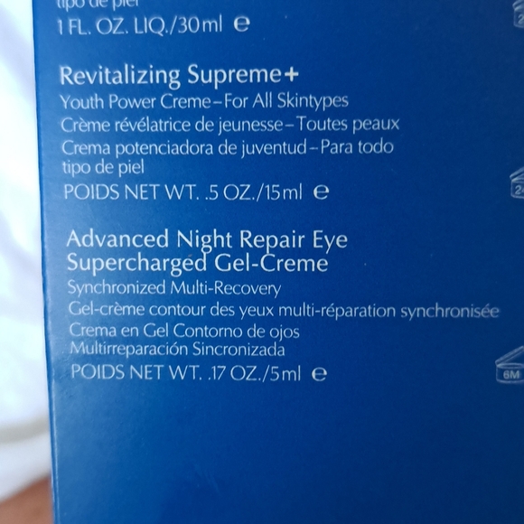 Estee lauder Advanced nighttime repair full size . - Picture 3 of 10